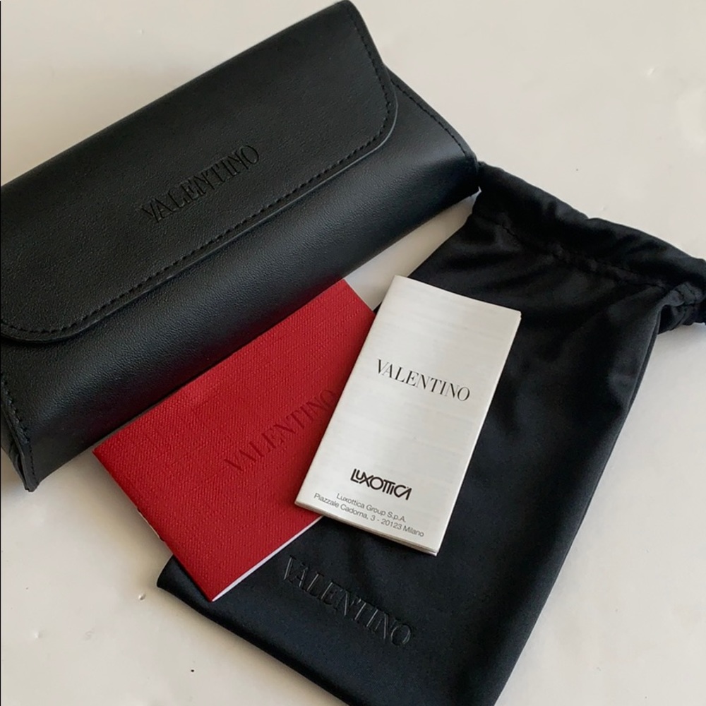 Valentino‎ Sunglasses - Picture 5 of 5